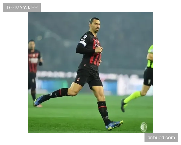 前锋伊布近期前插撕开防线比新援更具威胁