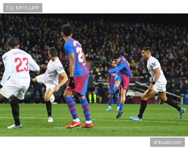 佩德里与哈维：体系核心角色定位与战术适配机制对比