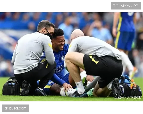 卡马文加攻防转换中的推进速度优势从何而来？